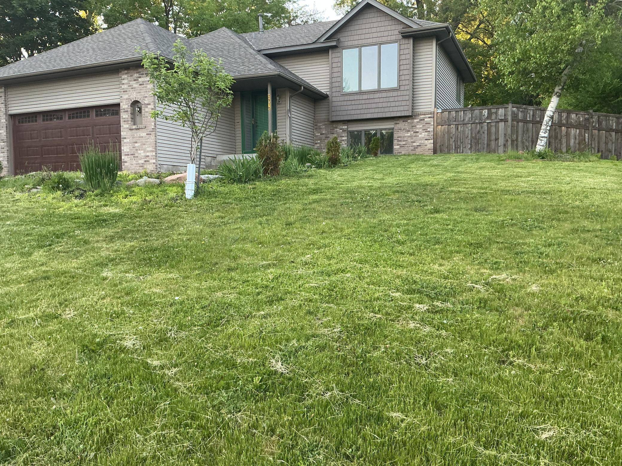 2916 Frank ST, Maplewood, MN 55109
