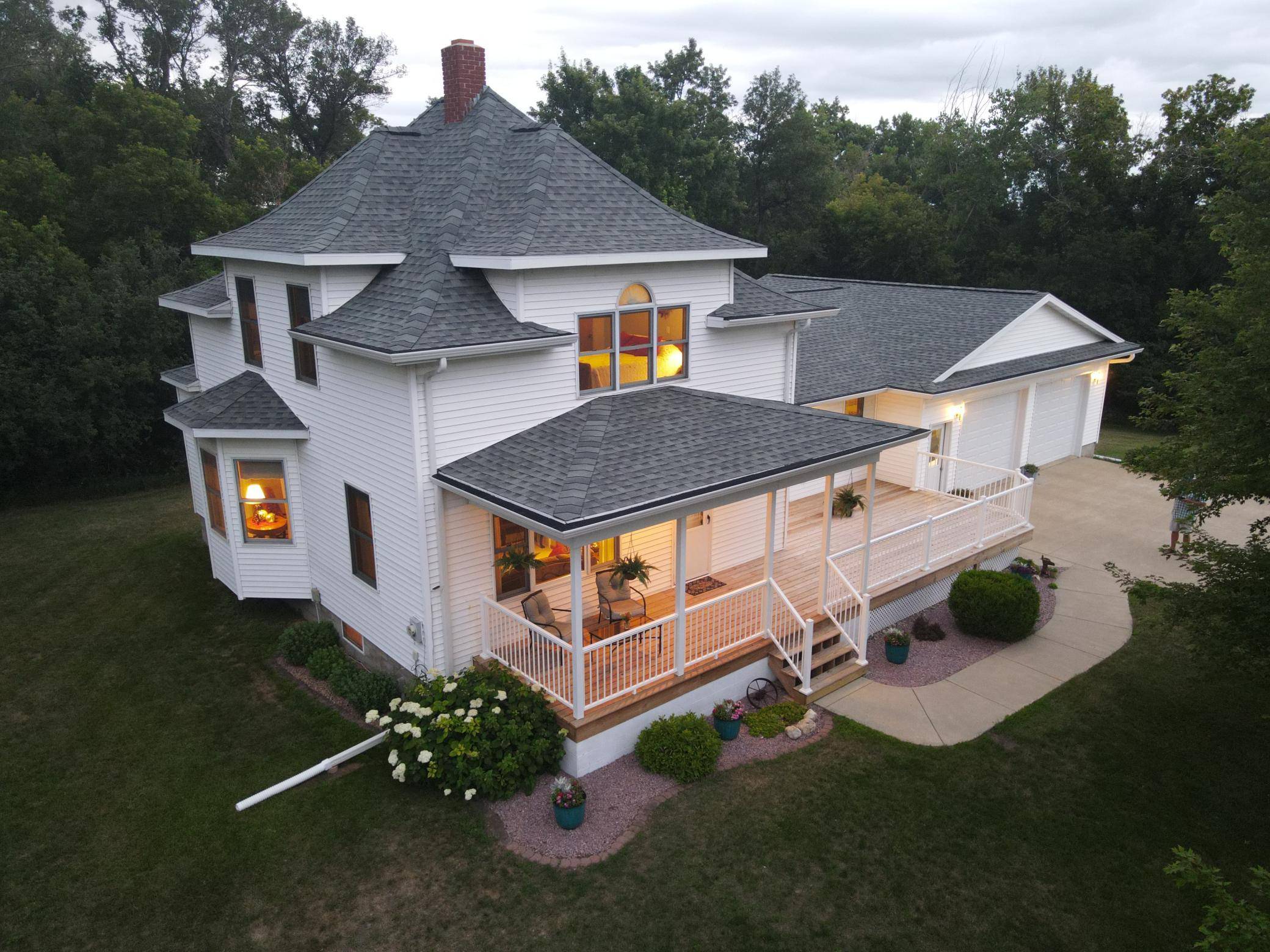 4060 50th AVE NW, Montevideo, MN 56265