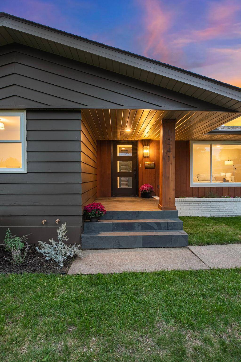 1241 12th AVE N, Saint Cloud, MN 56303
