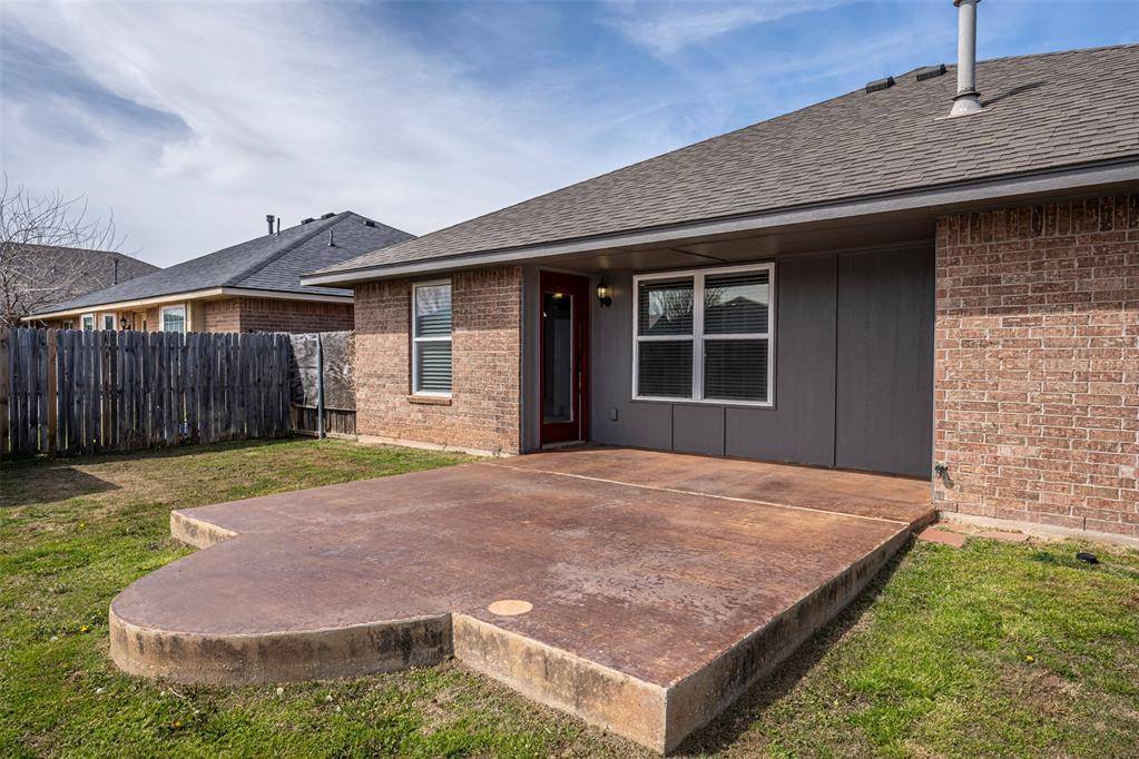 11640 SW 10th ST, Yukon, OK 73099