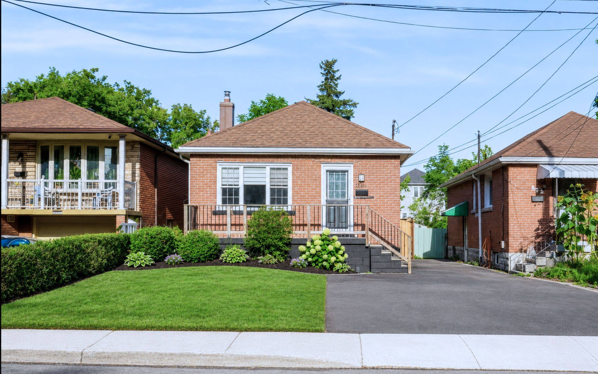 256 East 25th ST, Hamilton, ON L8V 3A7
