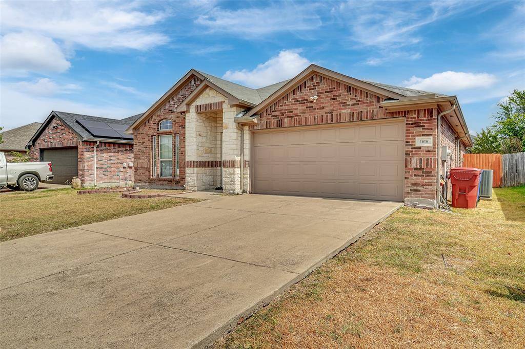 1616 Bob Drive, Royse City, TX 75189