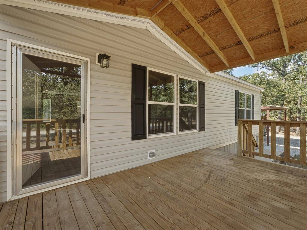 106 Summers Circle, Azle, TX 76020