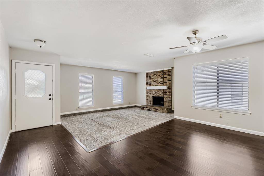 1012 Bellflower Drive, Carrollton, TX 75007