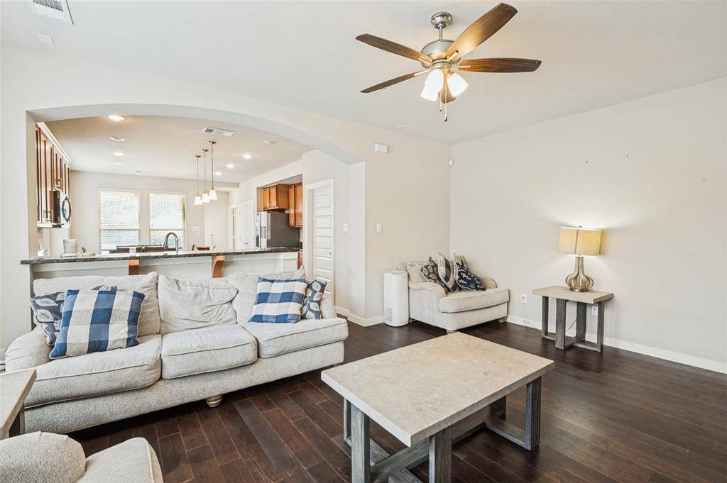 1224 Friesian Lane, Aubrey, TX 76227