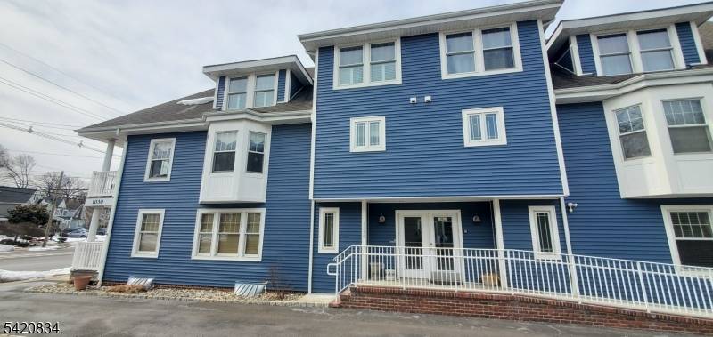 1030 South Ave, Westfield Town, NJ 07090