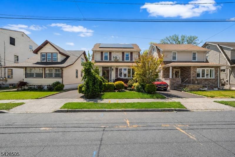333 Amon Ter, Linden City, NJ 07036