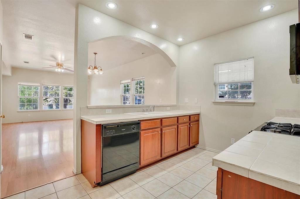 2115 E 18th ST #A, Austin, TX 78702