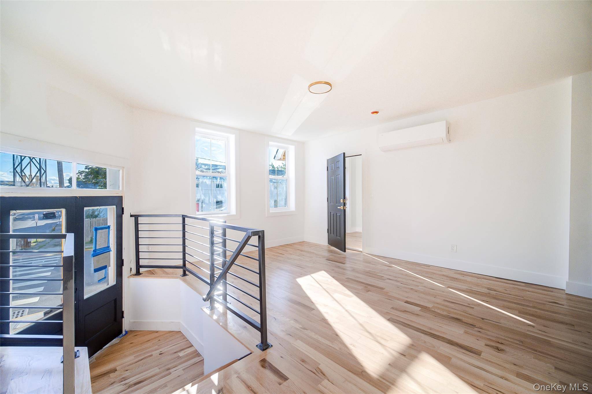 258-260 State ST #1, Hudson, NY 12534