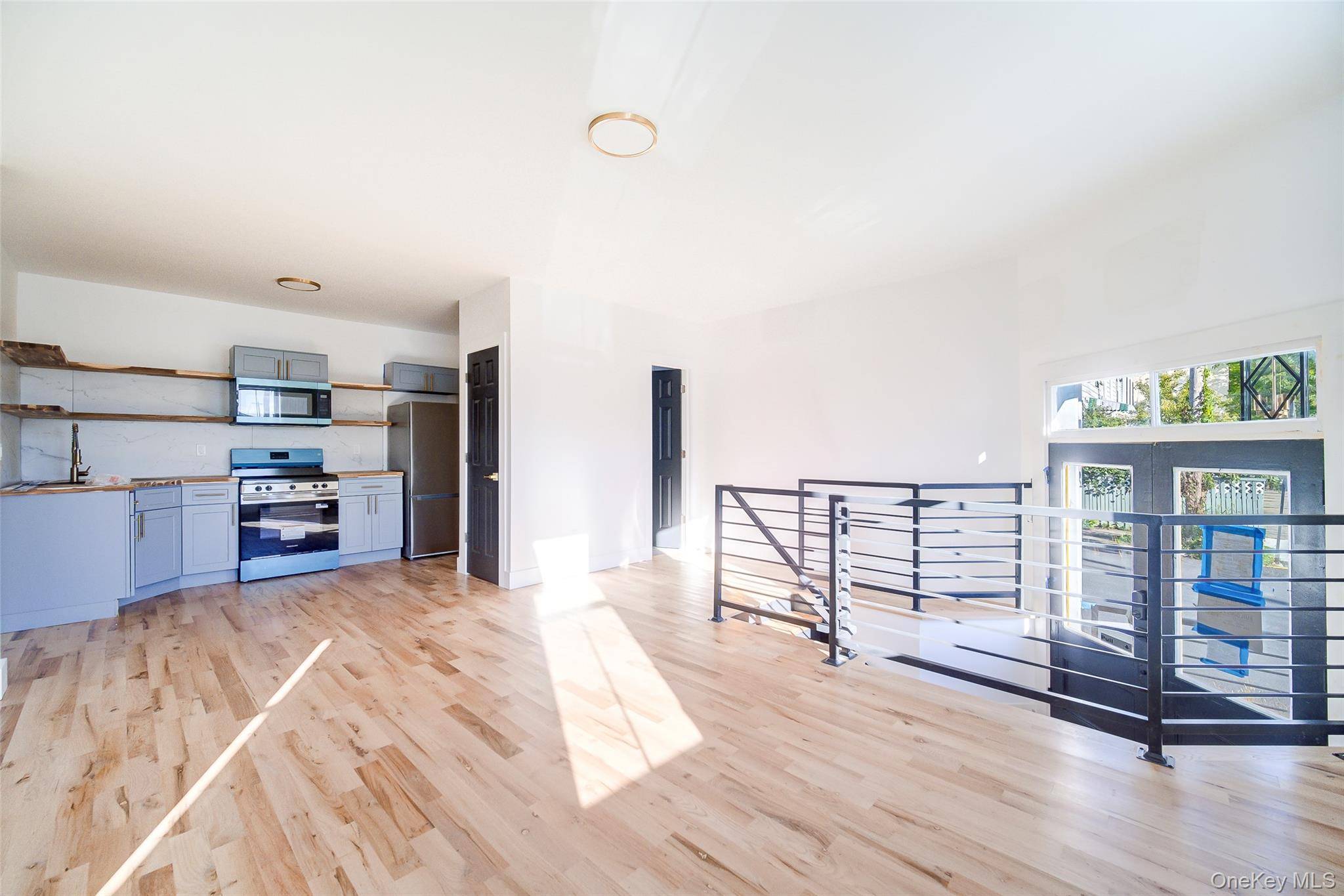 258-260 State ST #1, Hudson, NY 12534