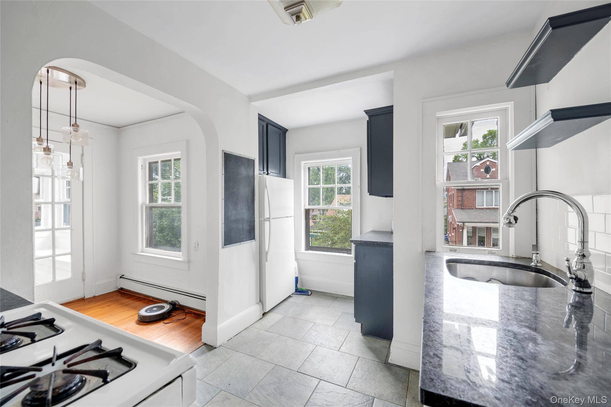 211-11 34th AVE, Bayside, NY 11361