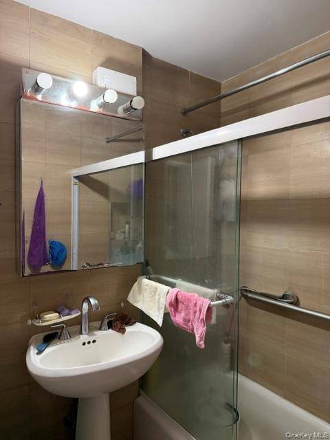 38-15 149th ST #1A, Flushing, NY 11355