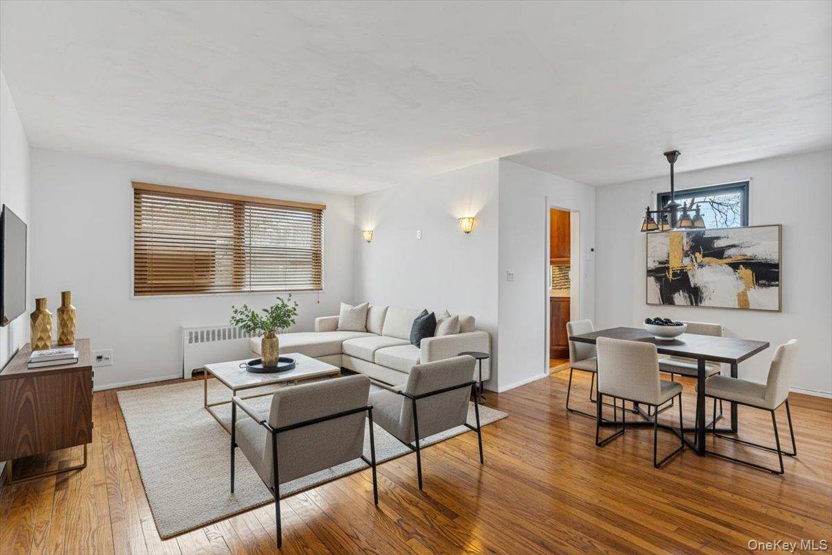 199-18 19th AVE #18, Whitestone, NY 11357