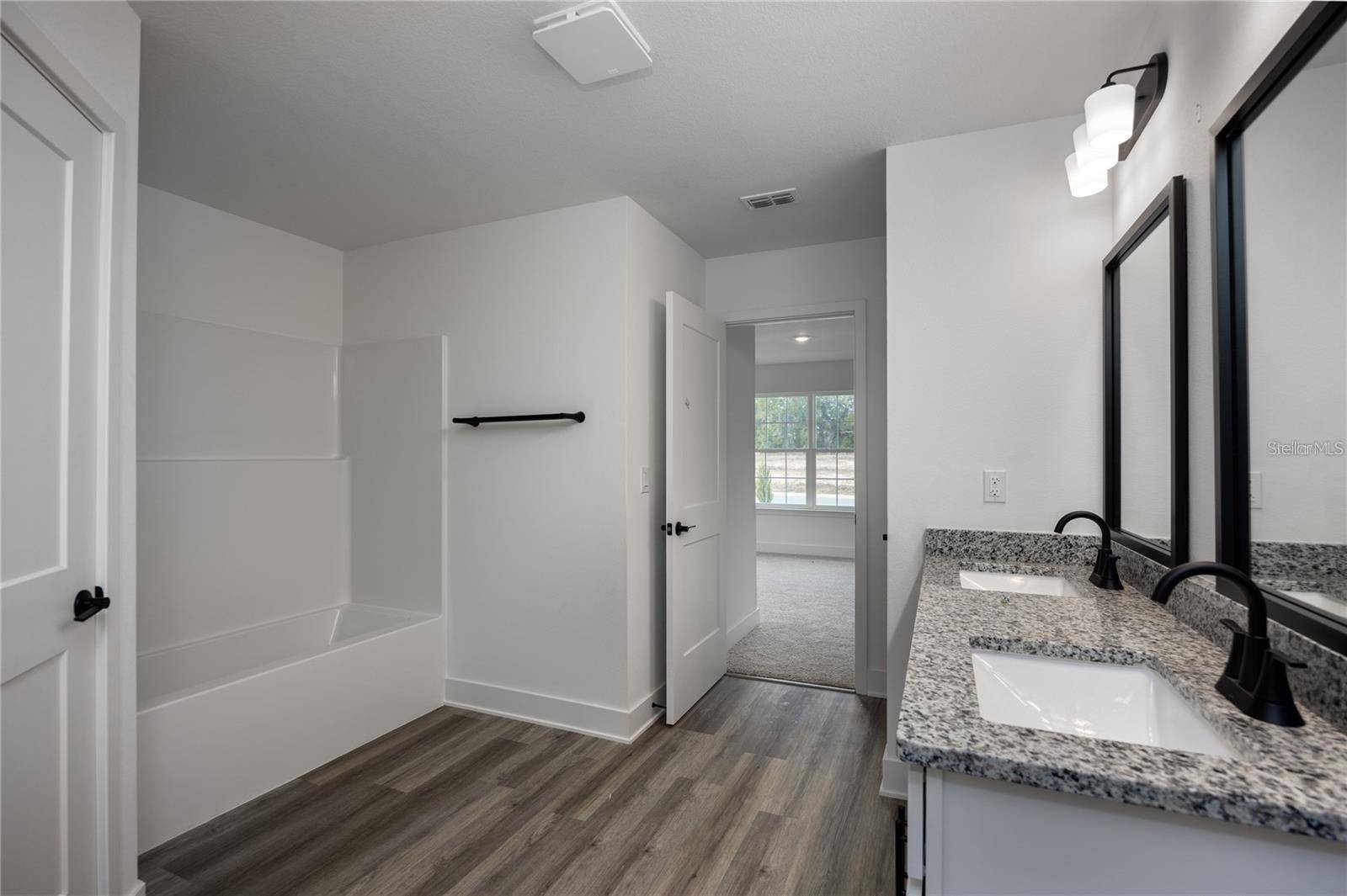 213 SW BELLFLOWER DR, Lake City, FL 32024