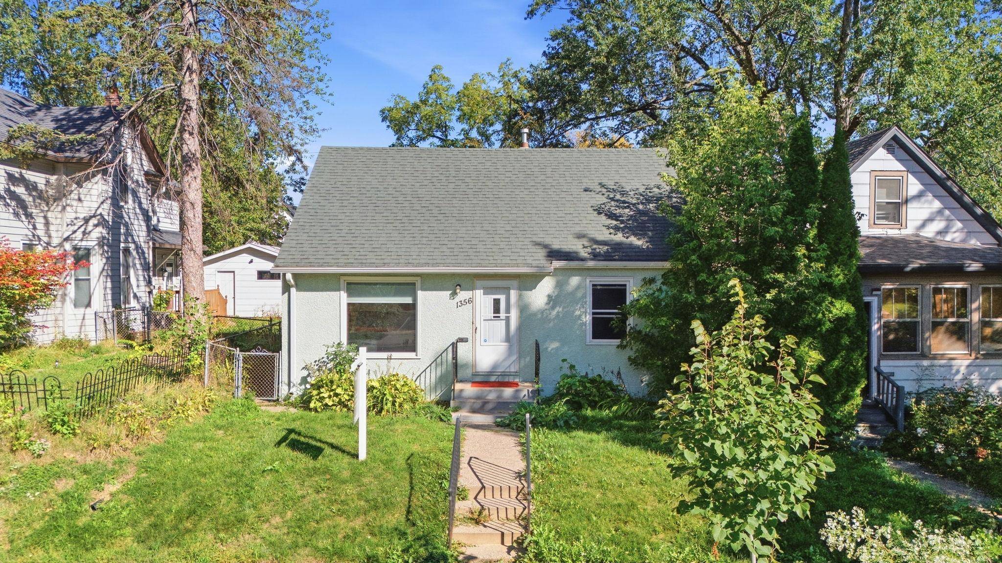 1356 Searle ST, Saint Paul, MN 55130