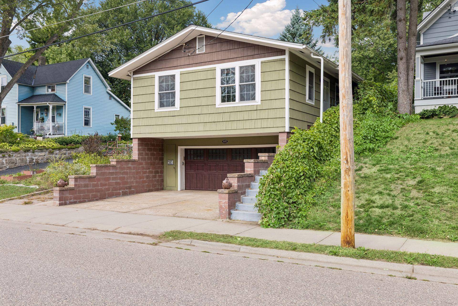 622 Laurel ST W, Stillwater, MN 55082