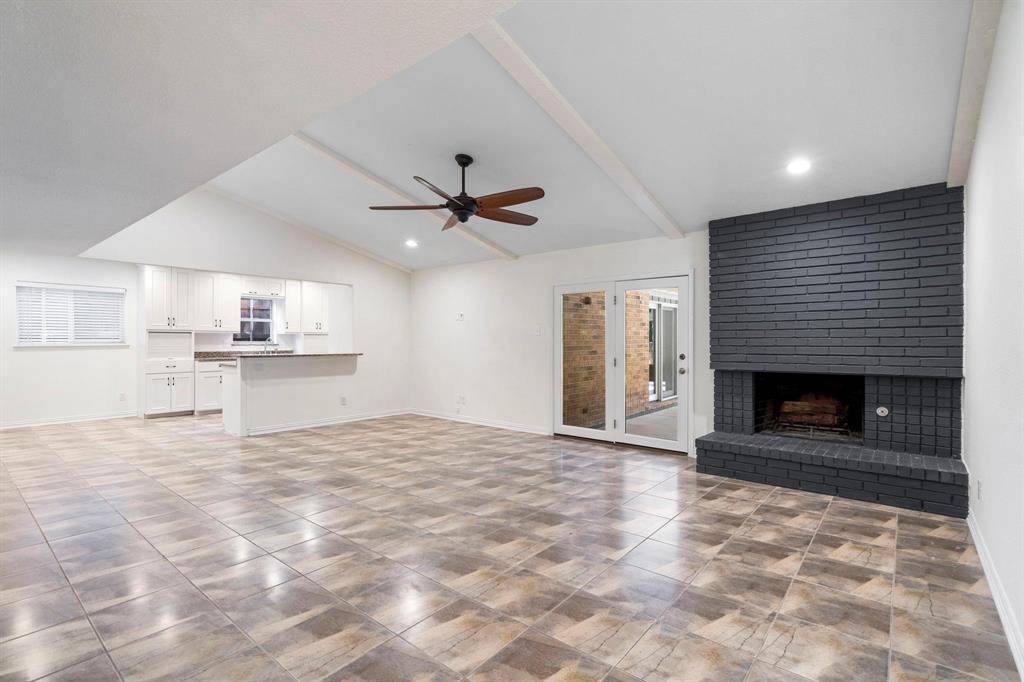 7162 Carrousel Circle, Dallas, TX 75214