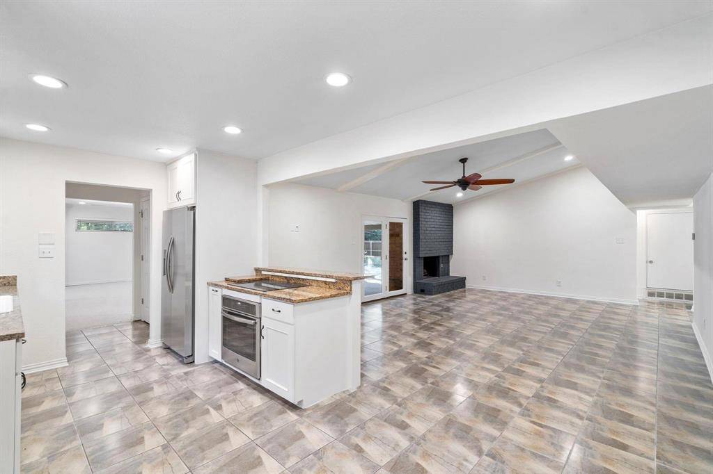 7162 Carrousel Circle, Dallas, TX 75214