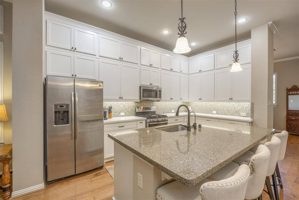 18238 Brighton Green, Dallas, TX 75252