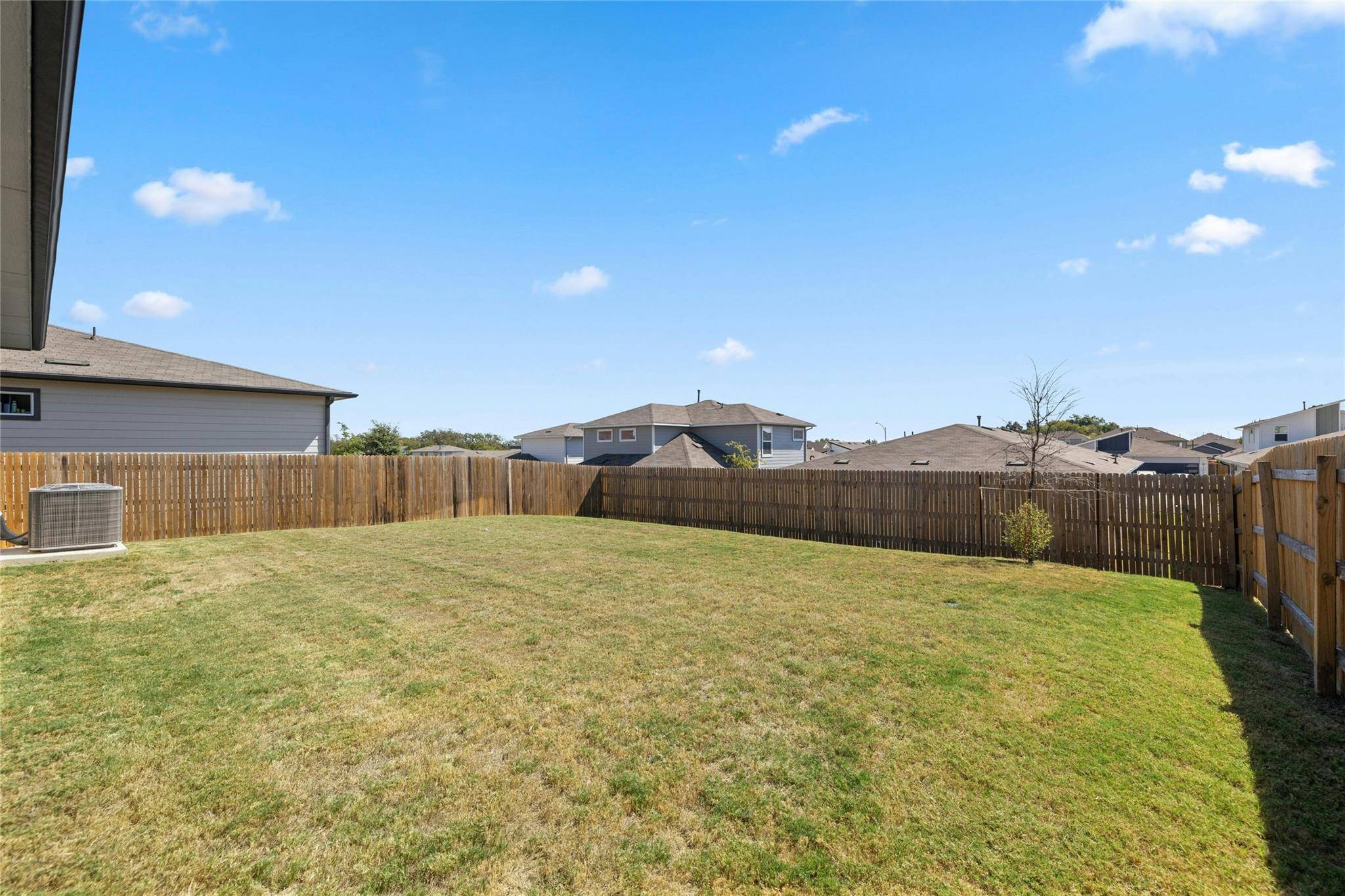13817 Zuhause DR, Pflugerville, TX 78660