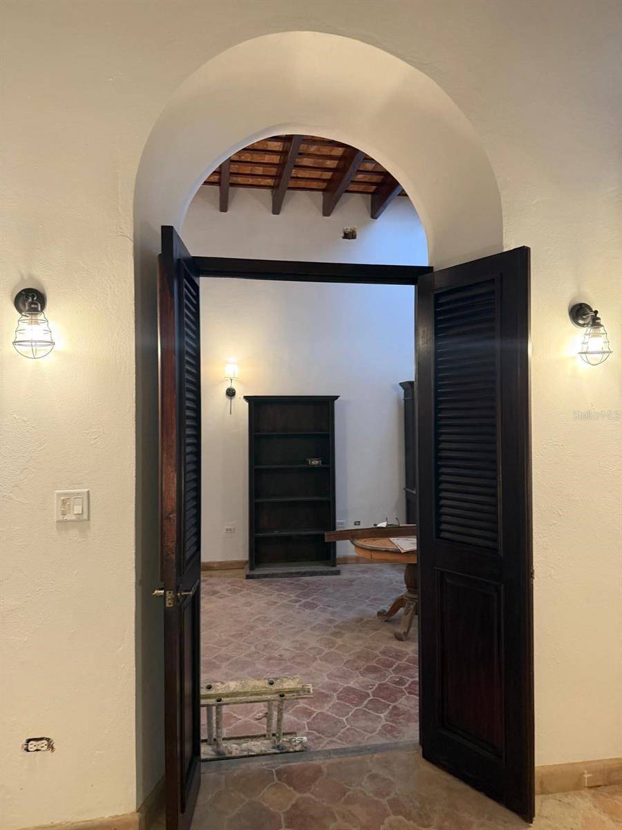 52 CALLE DE LA CRUZ, Viejo San Juan, PR 00901