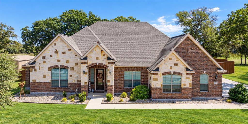 107 Willow Oak Drive, Krugerville, TX 76227
