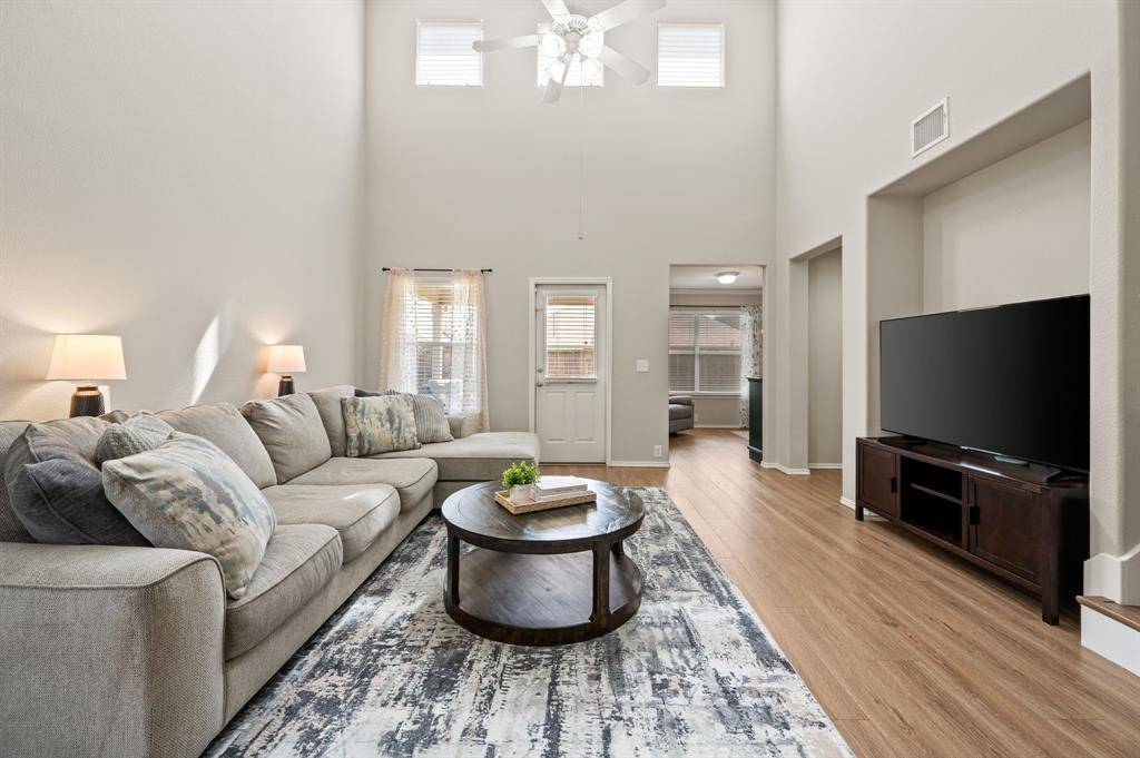 4504 Jaylin Street, Fort Worth, TX 76244