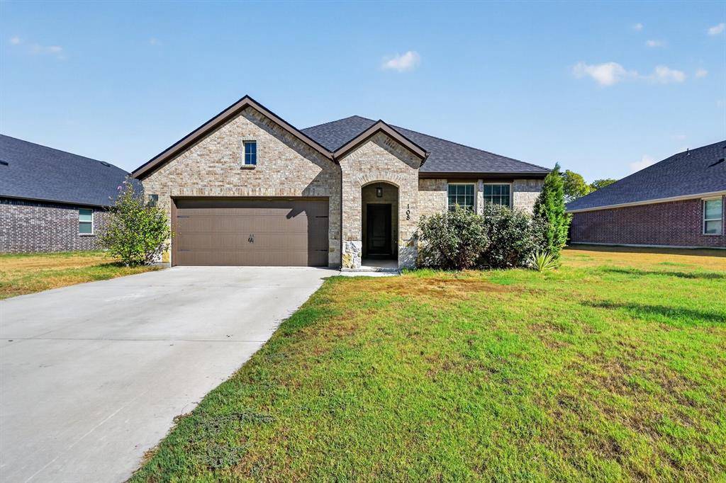108 Lakeview Circle, Pilot Point, TX 76258