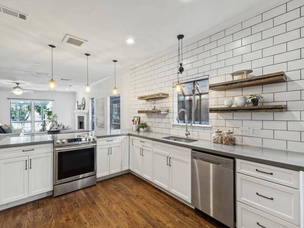 6307 Palo Pinto Avenue, Dallas, TX 75214