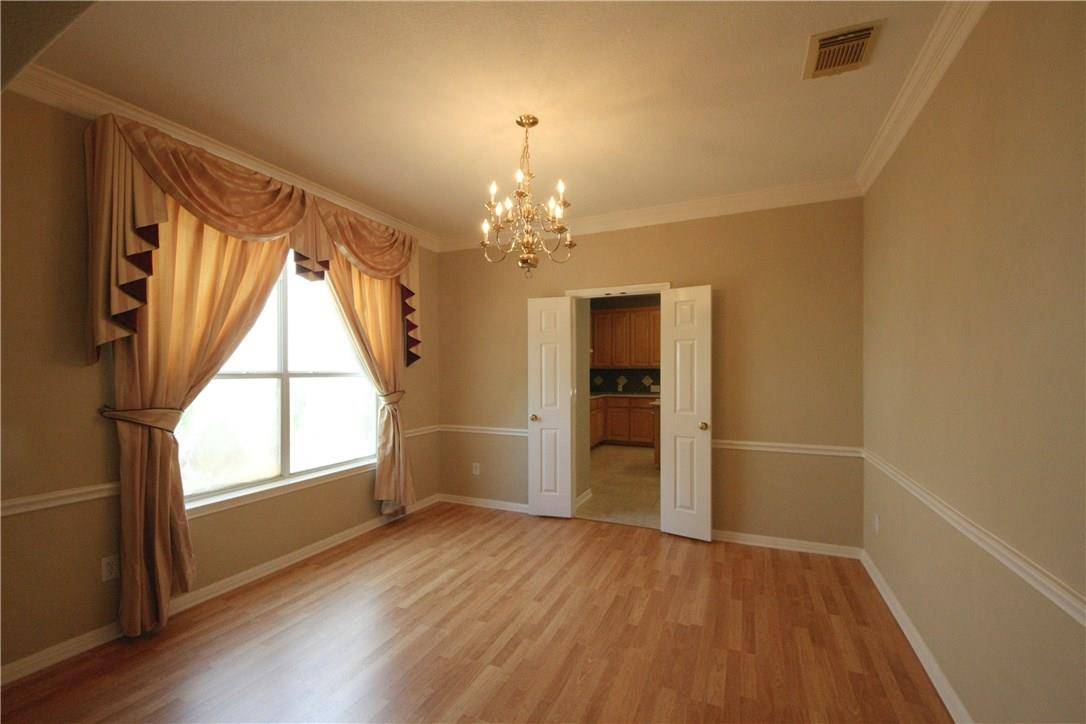 7222 Ellaview LN, Austin, TX 78759