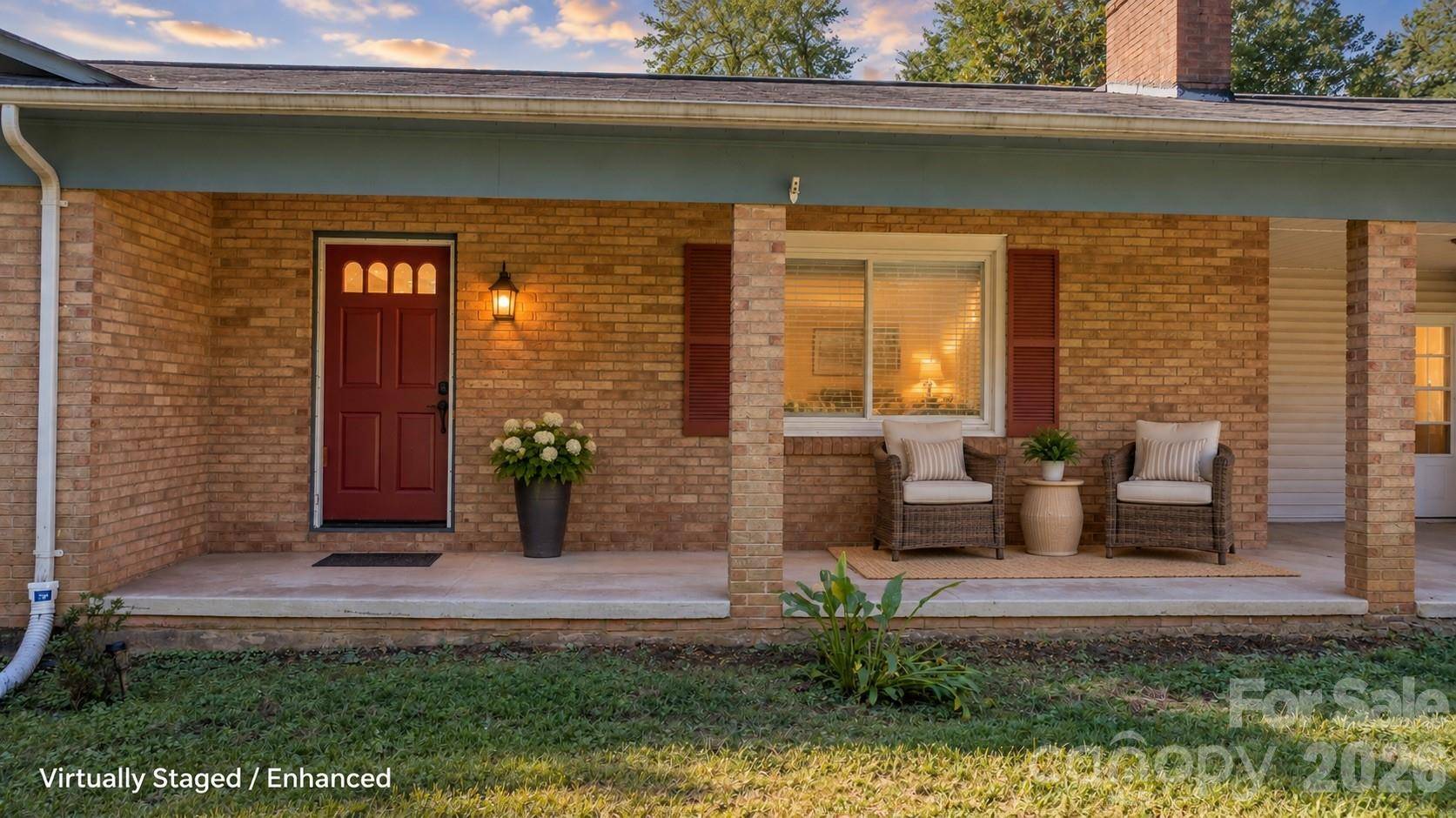 1771 Laura LN, Lenoir, NC 28645