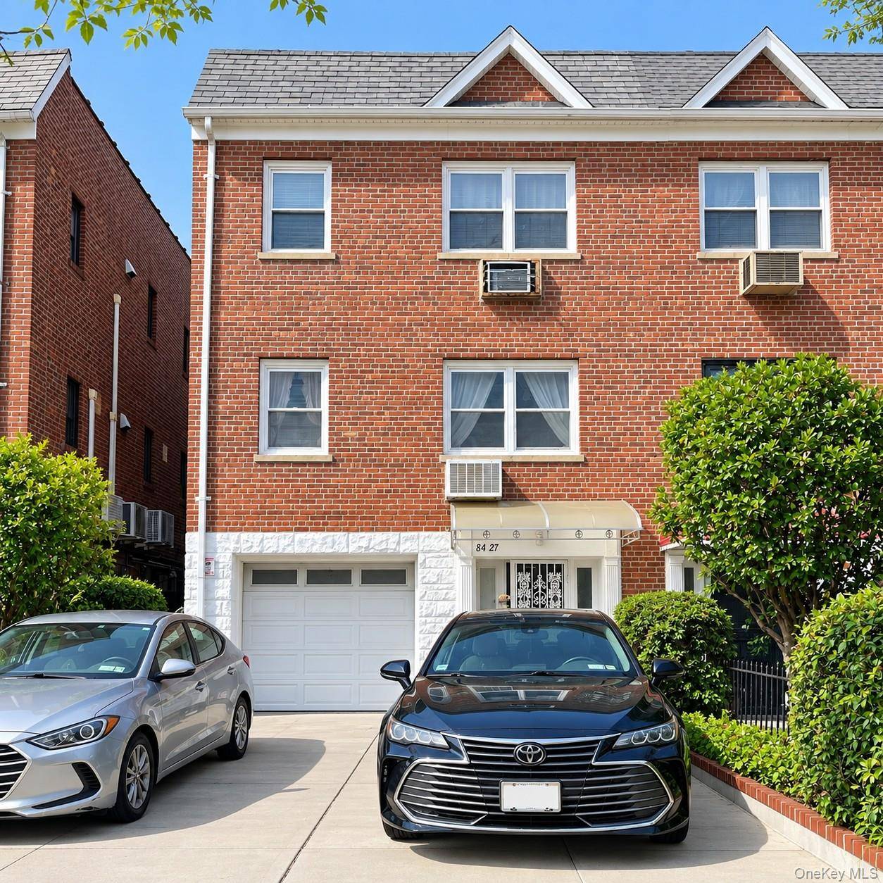 8427 Corona AVE, Elmhurst, NY 11373