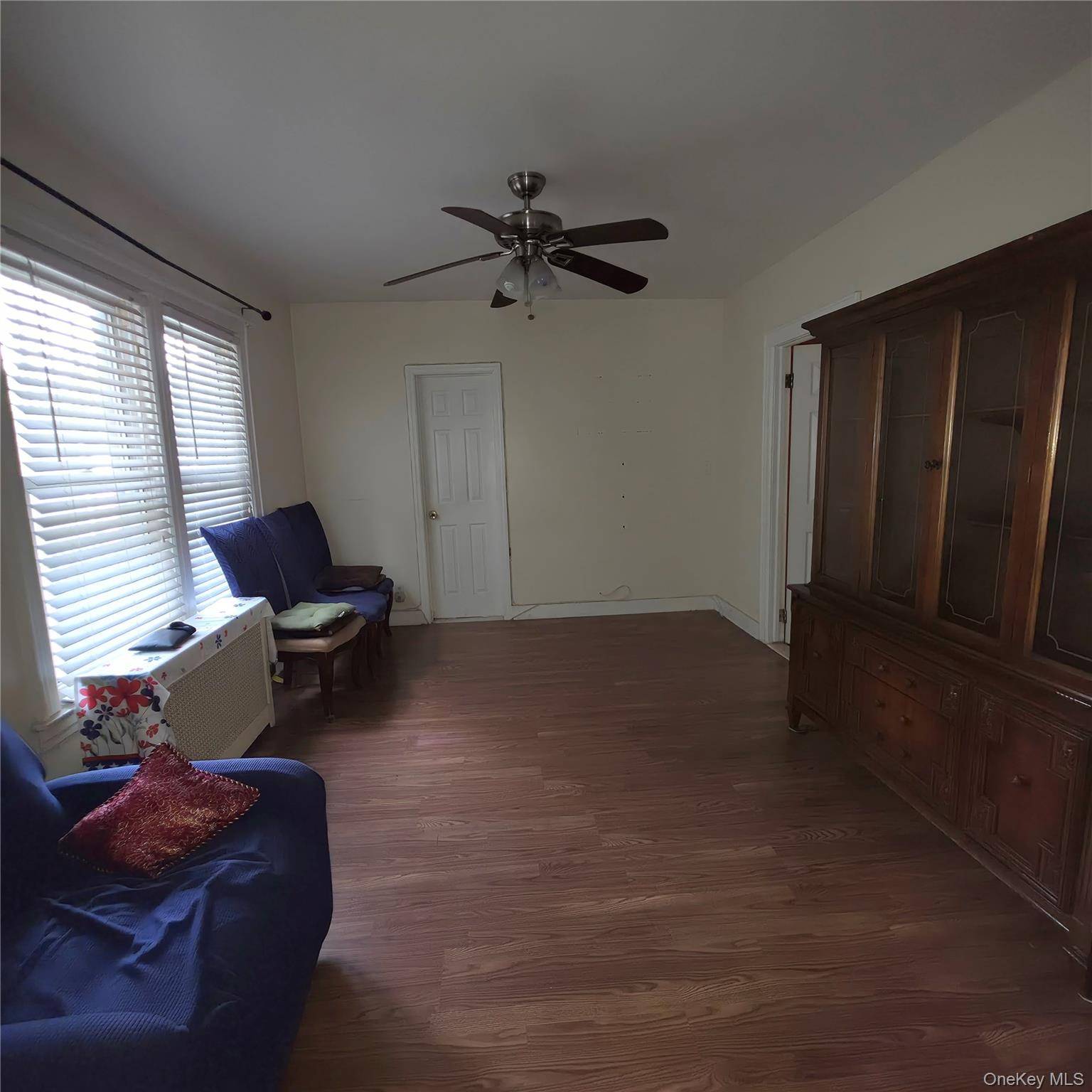 11122 203rd ST, Saint Albans, NY 11412