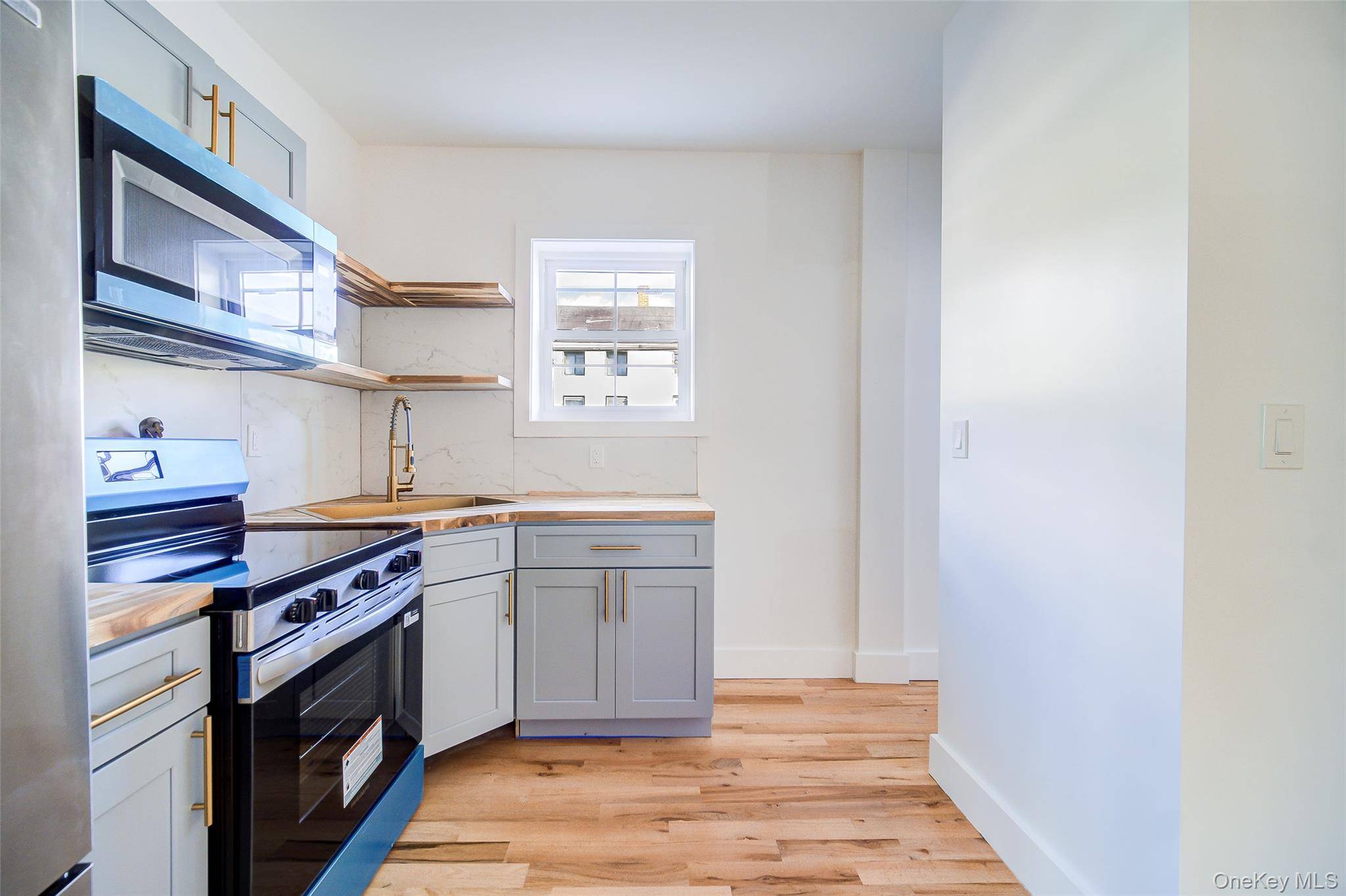 258 State ST #3, Hudson, NY 12534