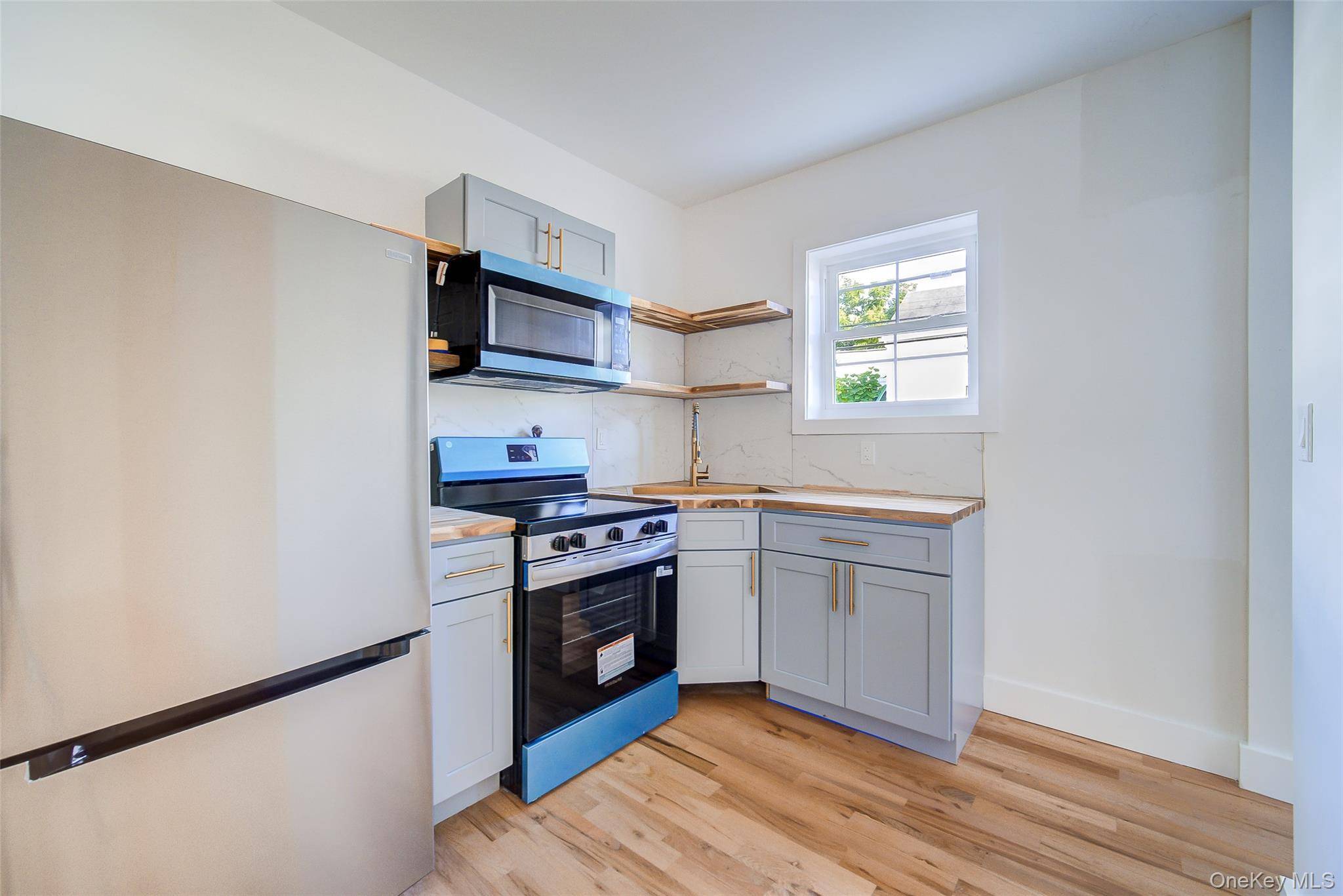 258 State ST #3, Hudson, NY 12534