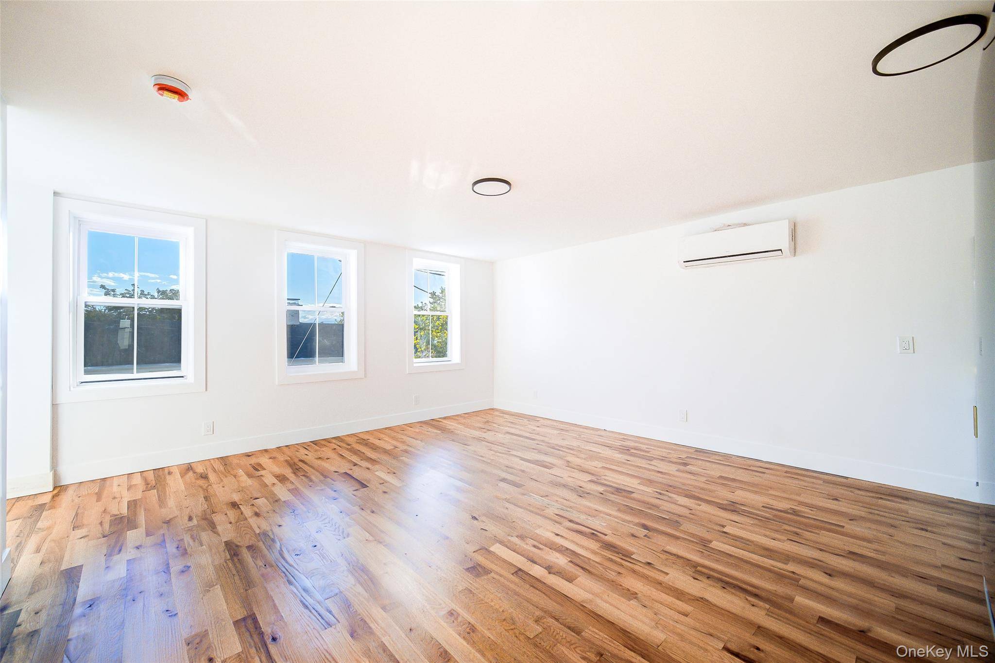 258 State ST #6, Hudson, NY 12534