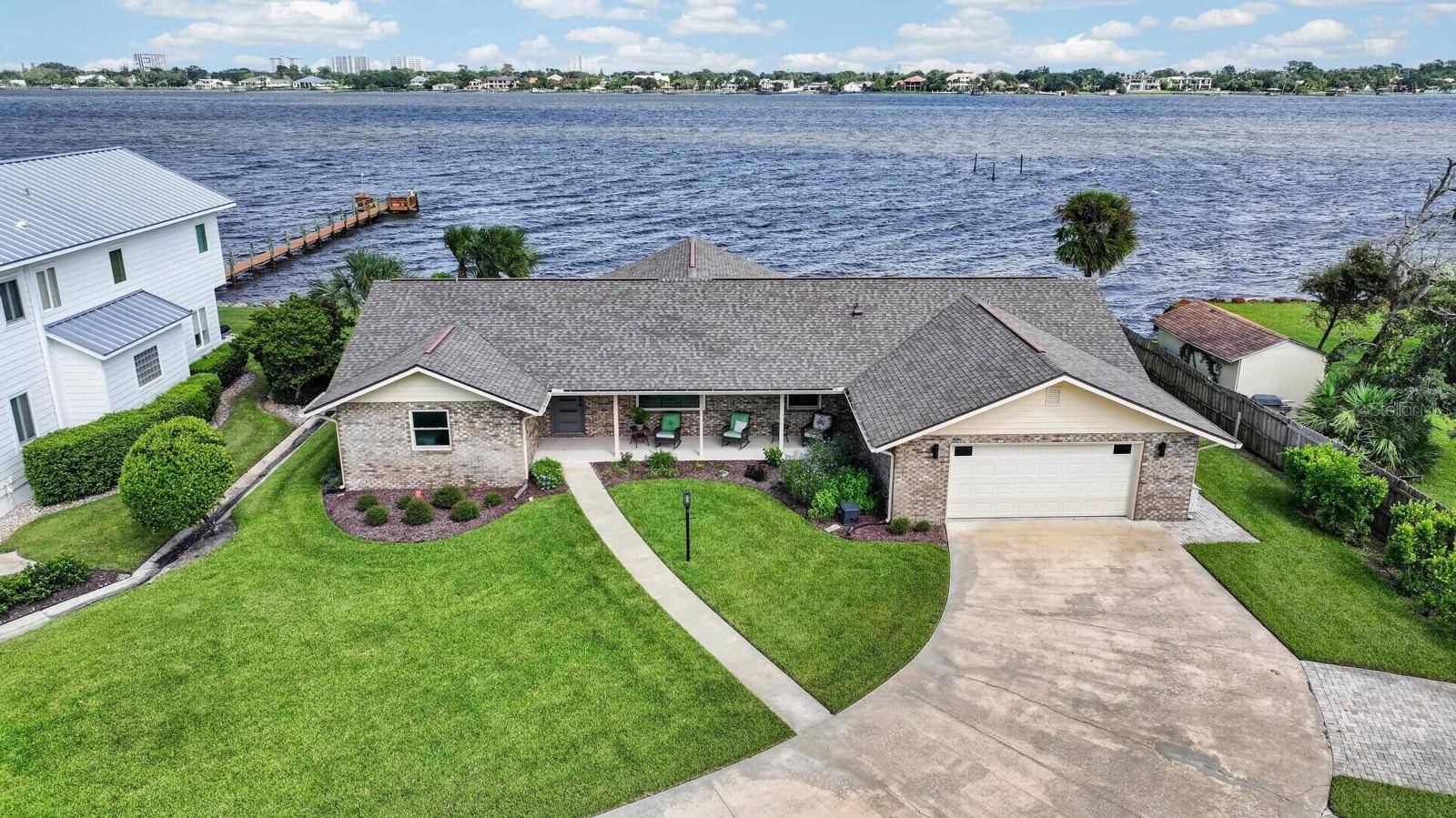 22 EMERALD CIR, Ormond Beach, FL 32174