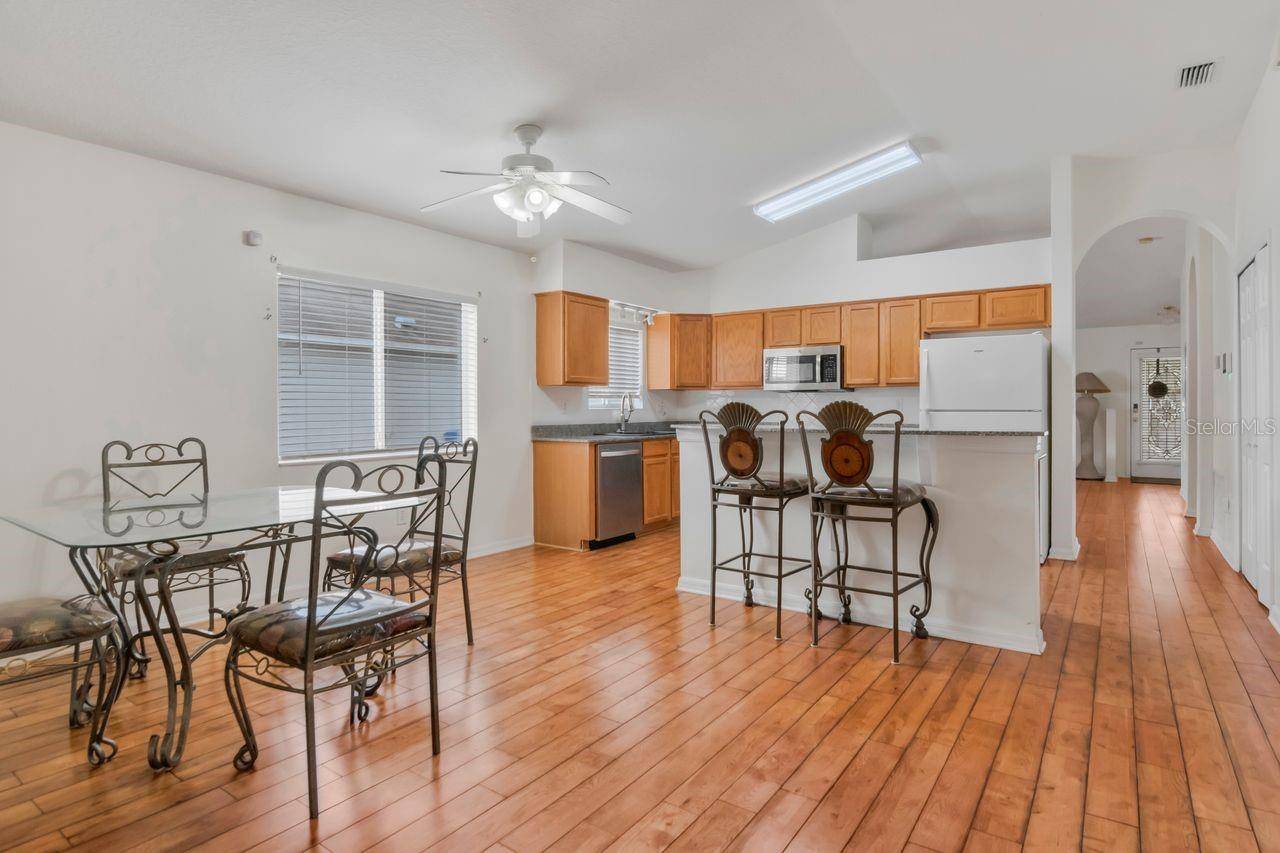 2725 BUCKHORN PRESERVE BLVD, Valrico, FL 33596