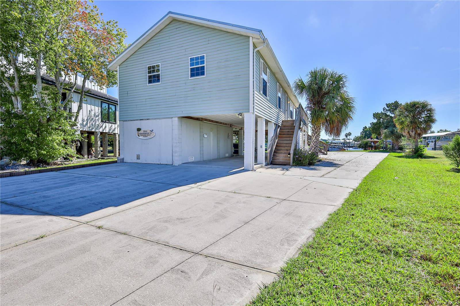 5046 CEDARBROOK LN, Hernando Beach, FL 34607