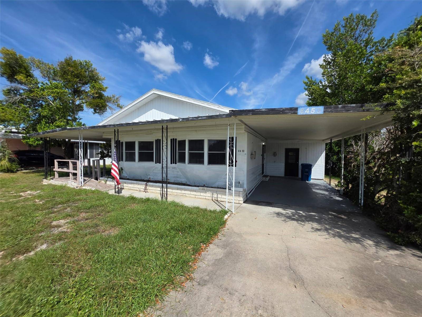 8453 HIGHPOINT BLVD, Brooksville, FL 34613