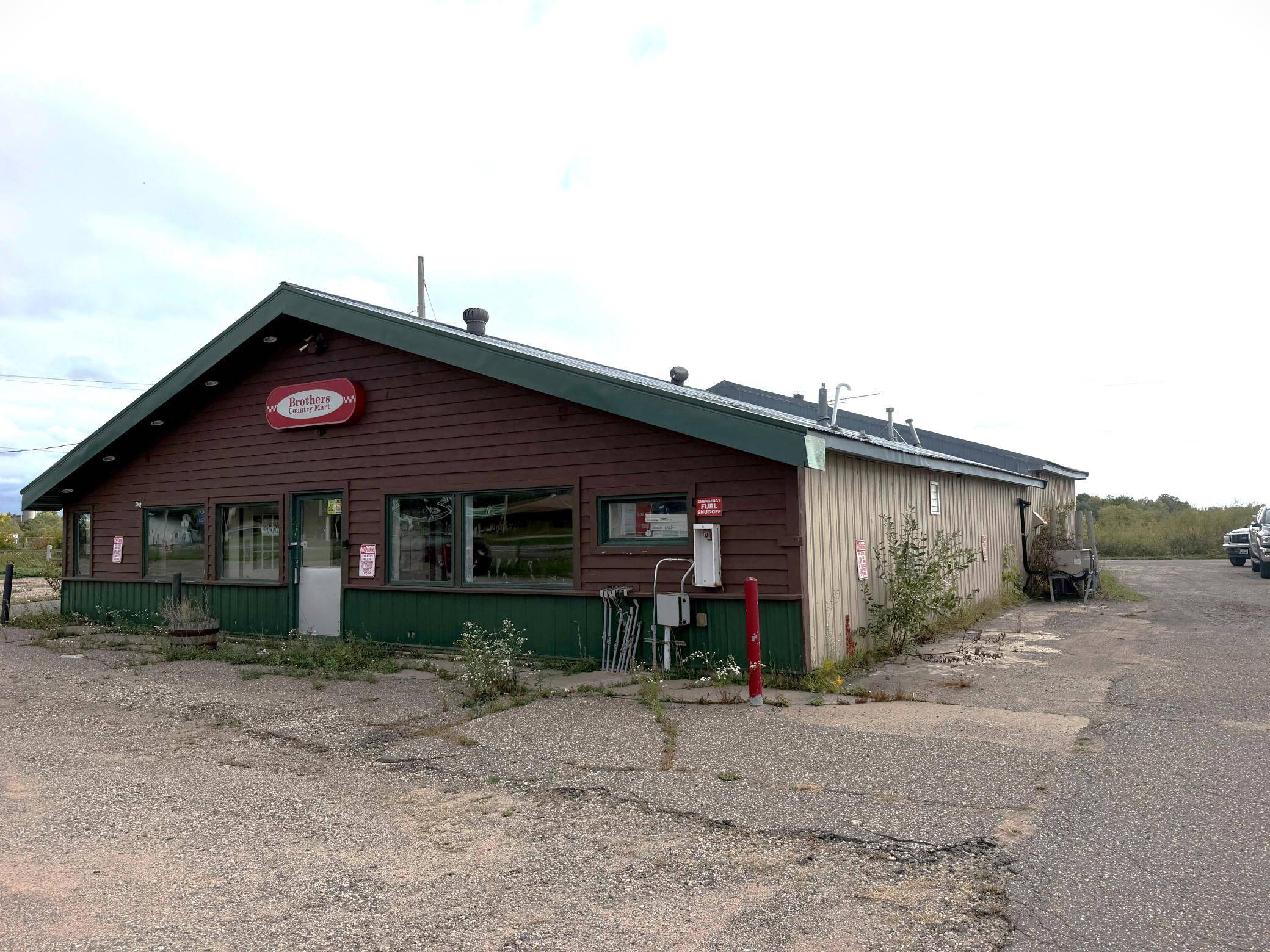 17375 Lake BLVD, Shafer, MN 55074