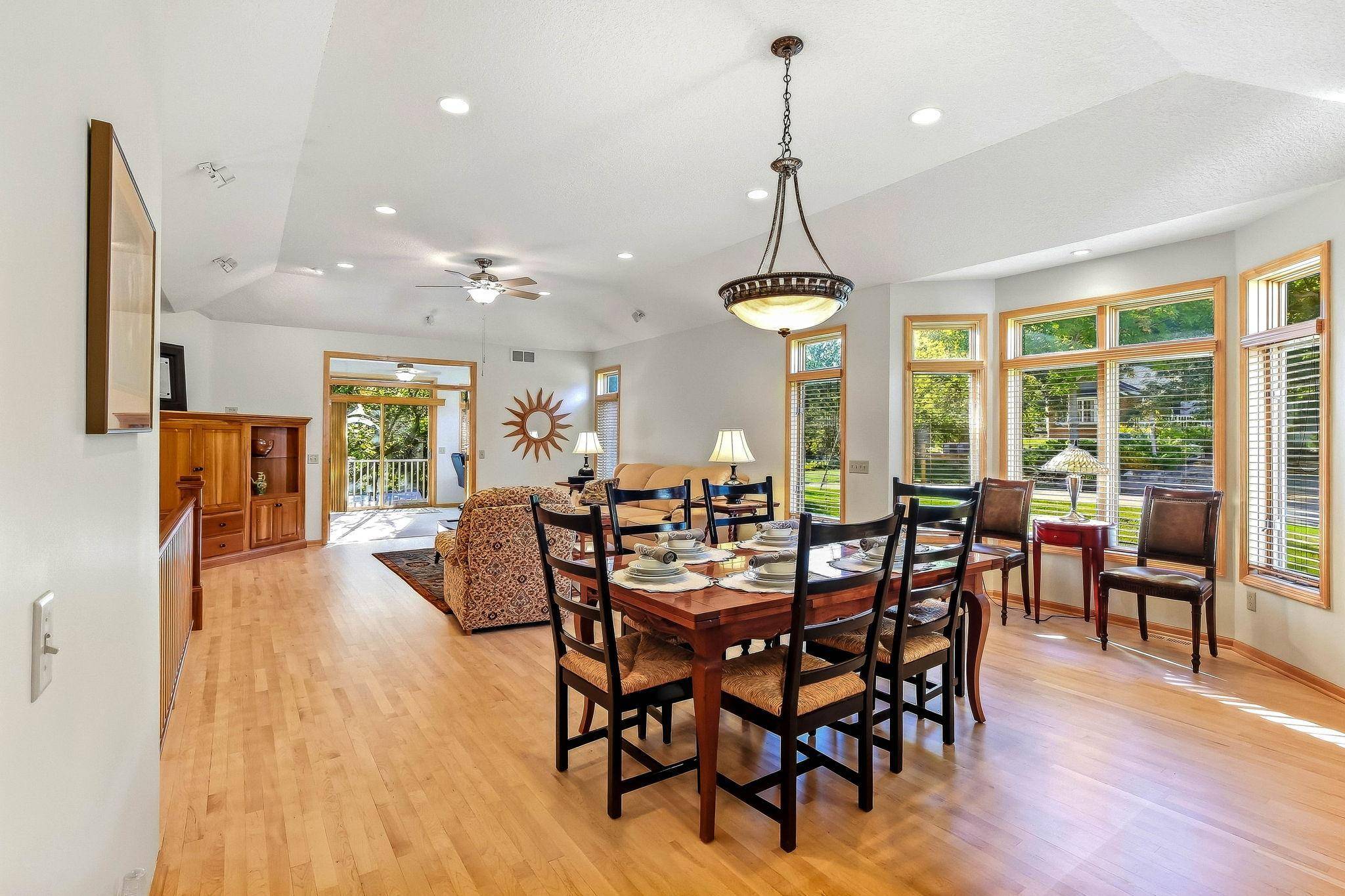 14802 Margaret PL, Minnetonka, MN 55345