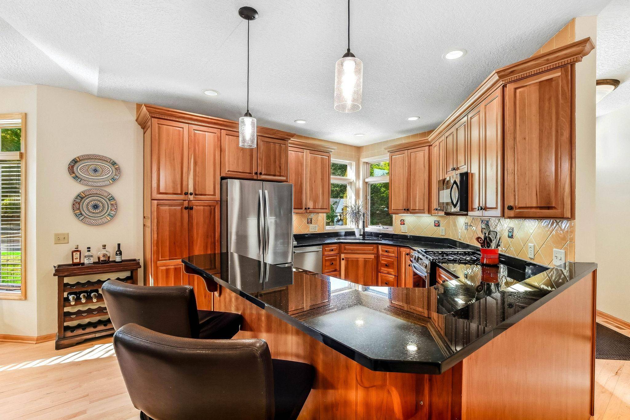 14802 Margaret PL, Minnetonka, MN 55345