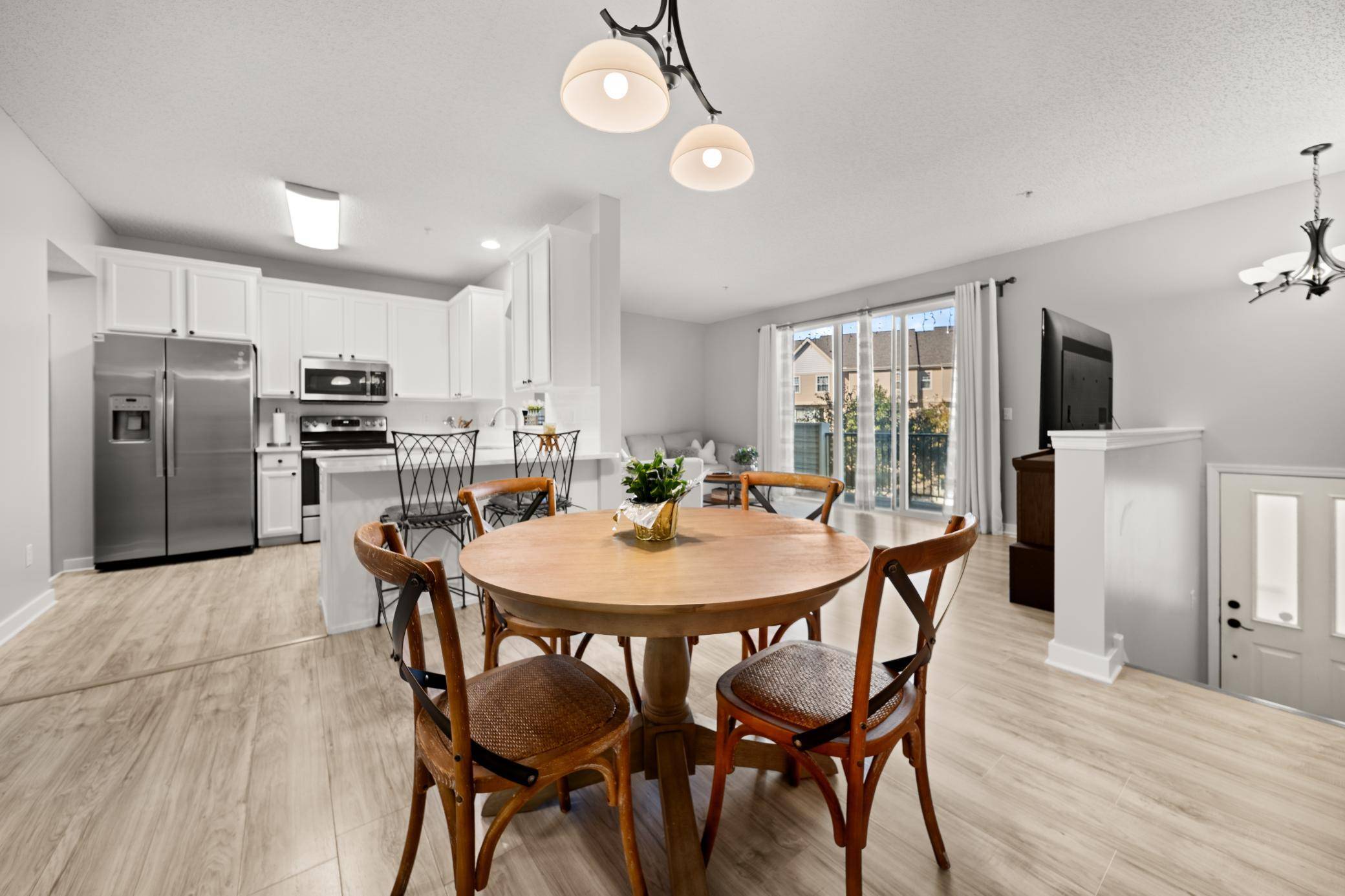 7522 Southridge CT, Savage, MN 55378