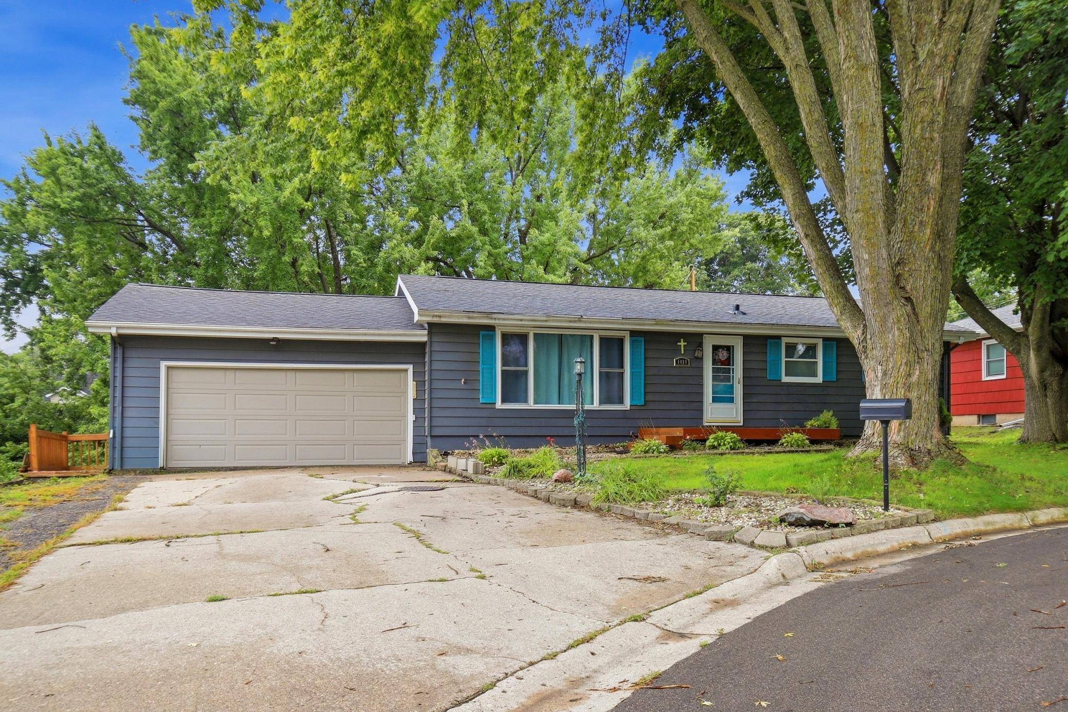 1410 Levison ST, Albert Lea, MN 56007