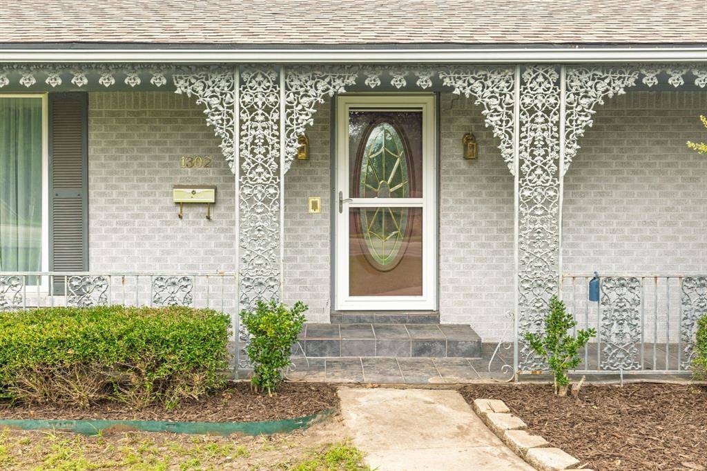 1302 Culver Street, Commerce, TX 75428