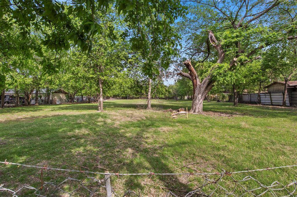 2820 Namur Street, Dallas, TX 75227