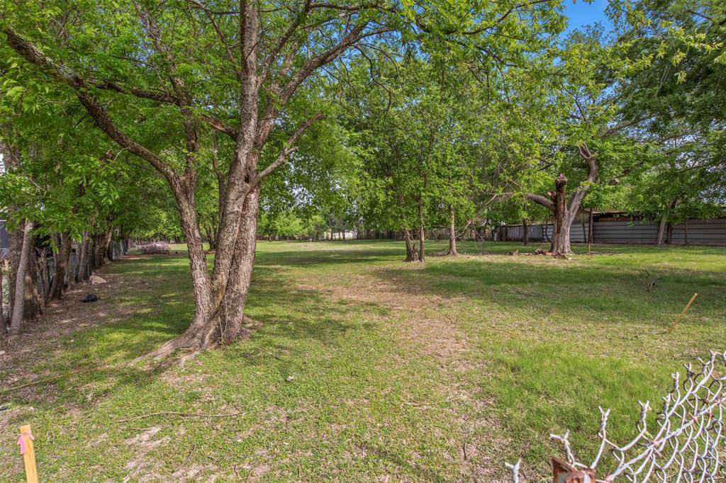 2820 Namur Street, Dallas, TX 75227