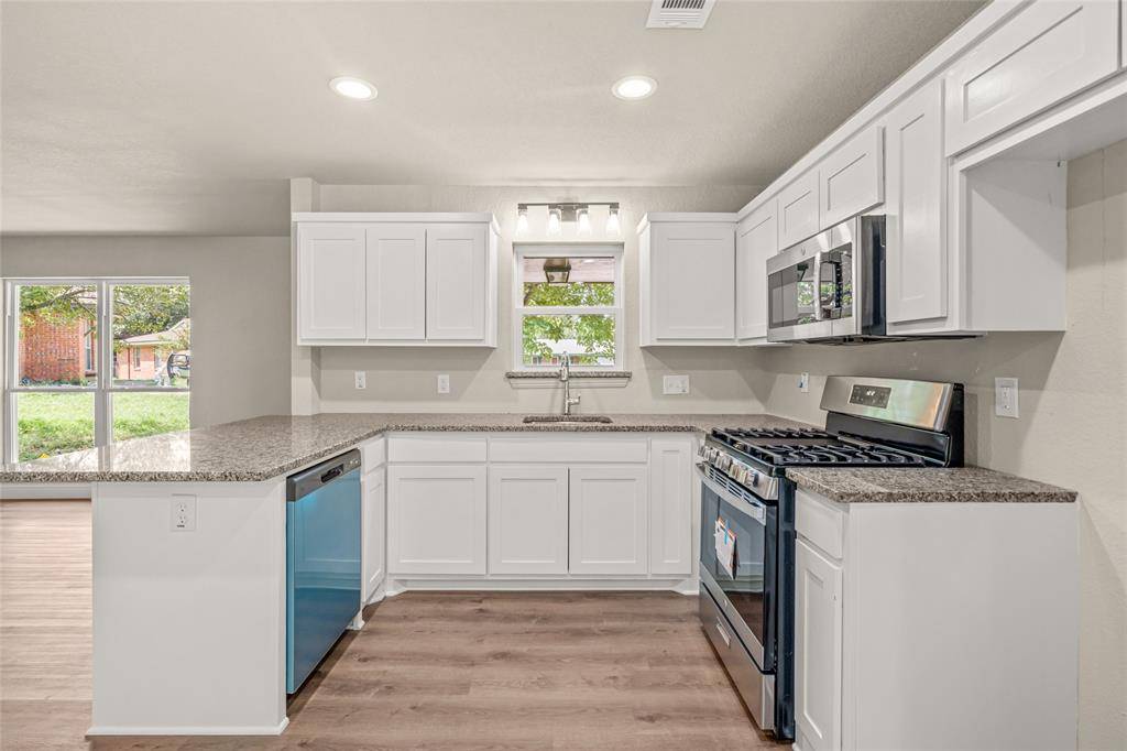 6402 Claude Court, Fort Worth, TX 76135