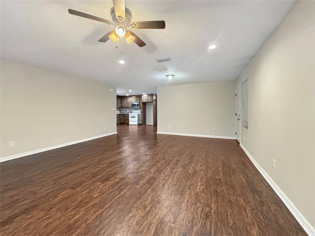 4831 Burnside Avenue, Dallas, TX 75216